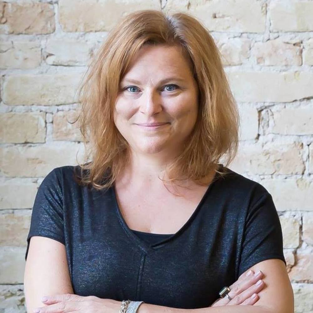 Meet your Posher, Andrea